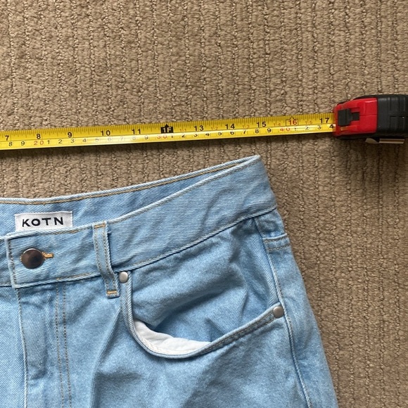KOTN Antifit Denim Shorts, Light Wash, 31 - Picture 7 of 13